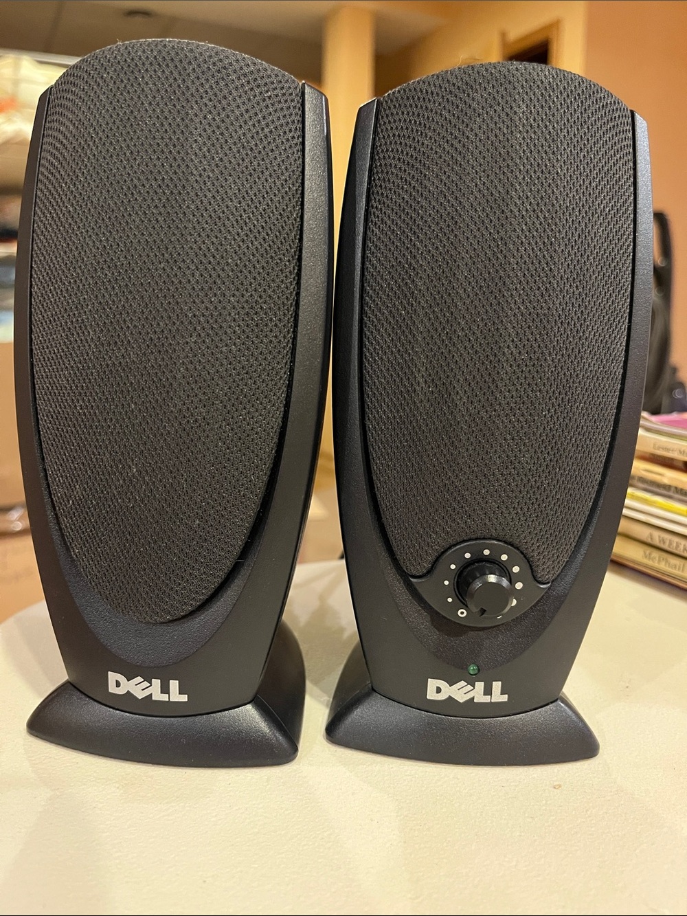 Dell A215 multimedia 2 channel stereo Computer Speakers